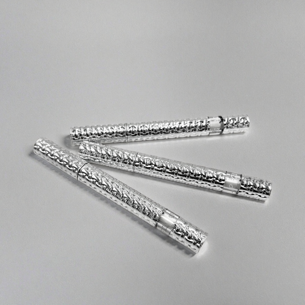 Buy Eco-friendly Lip Gloss Tubes
recyclable Packaging
square Lip Oil B